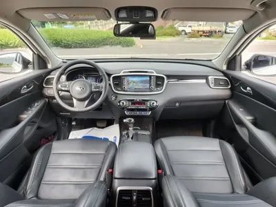 Kia Sorento 2015, 191000 км, за 5724.7 USD - фото 16