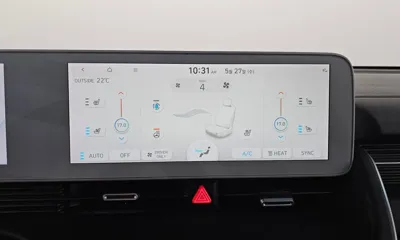 Hyundai Ioniq5 2022, 88310 км, за 18701.89 USD - фото 27