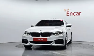 BMW 5-Series 2020, 61487 км, за 24127.46 USD