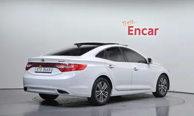 Hyundai Grandeur 2014, 134013 км, за 3612.72 USD