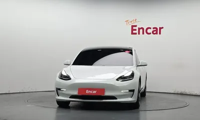 Tesla Model 3 2020, 36116 км, за 24287.78 USD