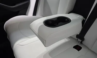 Tesla Model 3 2020, 36116 км, за 24287.78 USD - фото 29