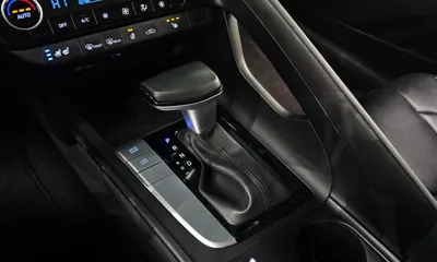 Hyundai Avante 2022, 72459 км, за 10505.45 USD - фото 9