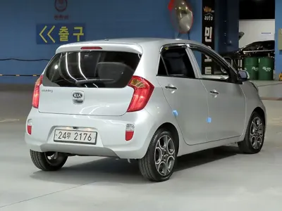 Kia Morning 2012, 103592 км, за 2379.69 USD