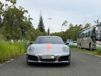 Porsche 911 2017, 86000 км, за 62977 USD
