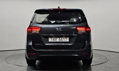 Kia Canival 2016, 90321 км, за 8532.58 USD