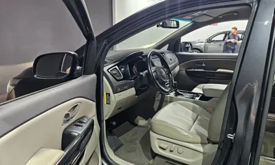 Kia Canival 2016, 125445 км, за 6695.7 USD - фото 10
