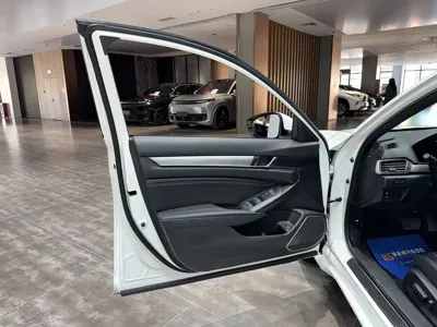 Honda Inspire 2022, 63000 км, за 13507.68 USD - фото 23