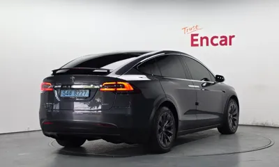Tesla Model X 2019, 89629 км, за 43554.56 USD