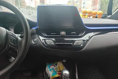 Toyota C-HR 2020, 36300 км, за 8894 USD - фото 17
