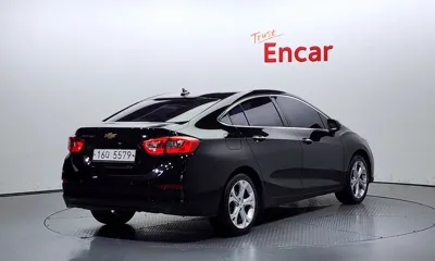 ChevroletGMDaewoo Cruze 2017, 88904 км, за 4926.43 USD