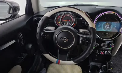 MINI Cooper 2022, 51173 км, за 12156.27 USD - фото 13