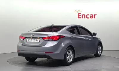 Hyundai Avante 2015, 68725 км, за 4966.88 USD