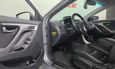 Hyundai Avante 2015, 68725 км, за 4966.88 USD - фото 11