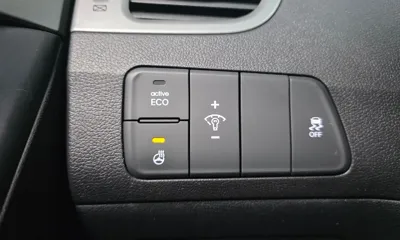 Hyundai Avante 2015, 68725 км, за 4966.88 USD - фото 13