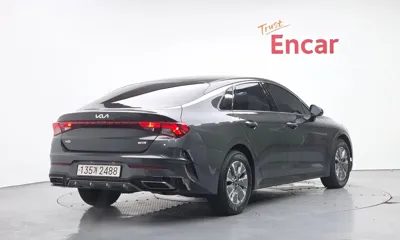 Kia K5 2023, 44804 км, за 12618.92 USD