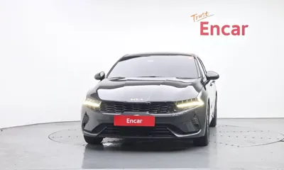 Kia K5 2023, 44804 км, за 12618.92 USD