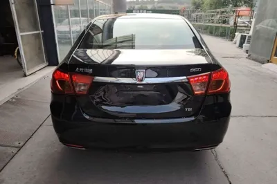 Roewe 950 2015, 56000 км, за 5268 USD