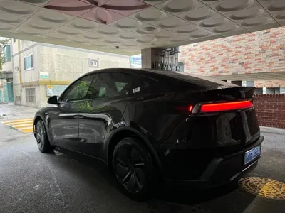 Tesla Model Y 2026, 380 км, за 27228.57 USD