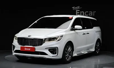 Kia Canival · 2019 год