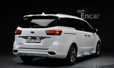 Kia Canival 2019, 56145 км, за 14201.96 USD