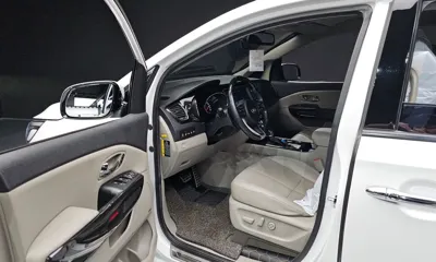 Kia Canival 2019, 56145 км, за 14201.96 USD - фото 10