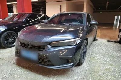 Honda Civic · 2022 год