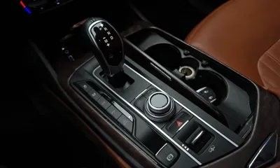 Maserati Levante 2018, 102296 км, за 18051.73 USD - фото 9