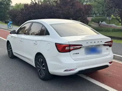 Roewe i5 2020, 81900 км, за 3845.64 USD