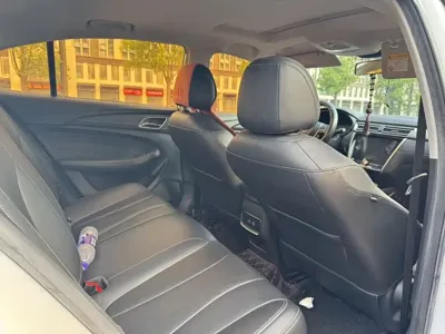 Roewe i5 2020, 81900 км, за 3845.64 USD - фото 10