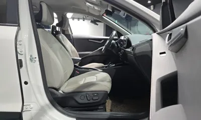 Kia Niro 2022, 70948 км, за 15622.95 USD - фото 26