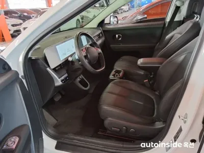Hyundai Ioniq5 2024, 49809 км, за 25115.57 USD