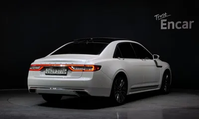Lincoln Continental 2019, 117517 км, за 65046.9 USD