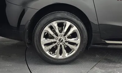 Kia Canival 2015, 159271 км, за 6837.27 USD
