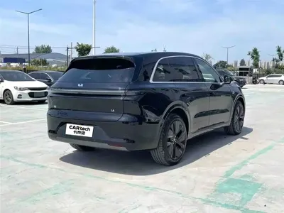 Li Auto Li L6 2024, 33000 км, за 25845.12 USD