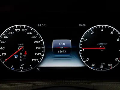 Mercedes-Benz S-Class 2019, 66000 км, за 87742.46 USD - фото 6
