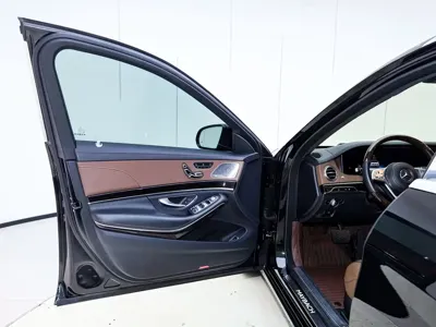 Mercedes-Benz S-Class 2019, 66000 км, за 87742.46 USD - фото 7