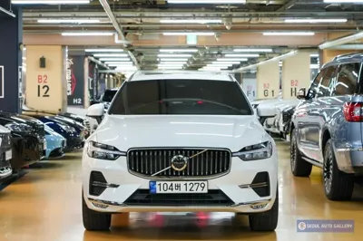 Volvo XC60 2024, 29898 км, за 30129.97 USD