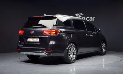 Kia Canival 2019, 95442 км, за 10444.03 USD