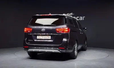Kia Canival 2019, 95442 км, за 10444.03 USD