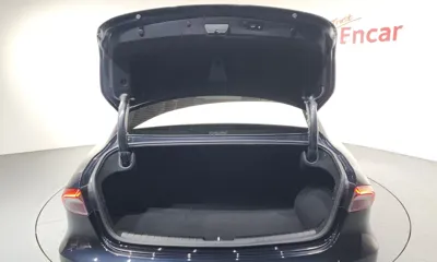 Hyundai Grandeur 2020, 70980 км, за 16221.51 USD - фото 27
