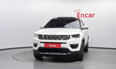 Jeep Compass 2019, 91004 км, за 7811.47 USD