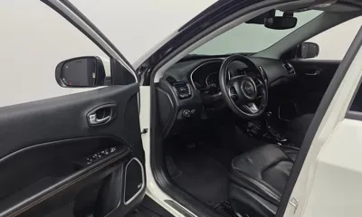 Jeep Compass 2019, 91004 км, за 7811.47 USD - фото 10