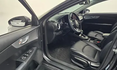 Kia K3 2022, 17743 км, за 12931.6 USD - фото 11