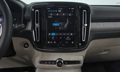 Volvo XC40 2025, 13018 км, за 28344.89 USD - фото 14