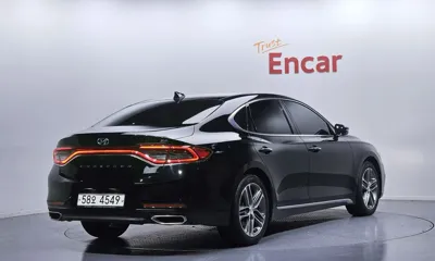 Hyundai Grandeur 2018, 103330 км, за 9184.01 USD