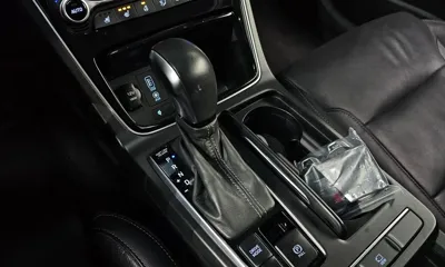 Hyundai Grandeur 2018, 103330 км, за 9184.01 USD - фото 9