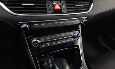 Hyundai Grandeur 2018, 103330 км, за 9184.01 USD - фото 18