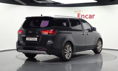 Kia Canival 2016, 49292 км, за 9844.73 USD