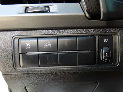 KG_Mobility_Ssangyong Rexton 2021, 122844 км, за 9426.24 USD - фото 12